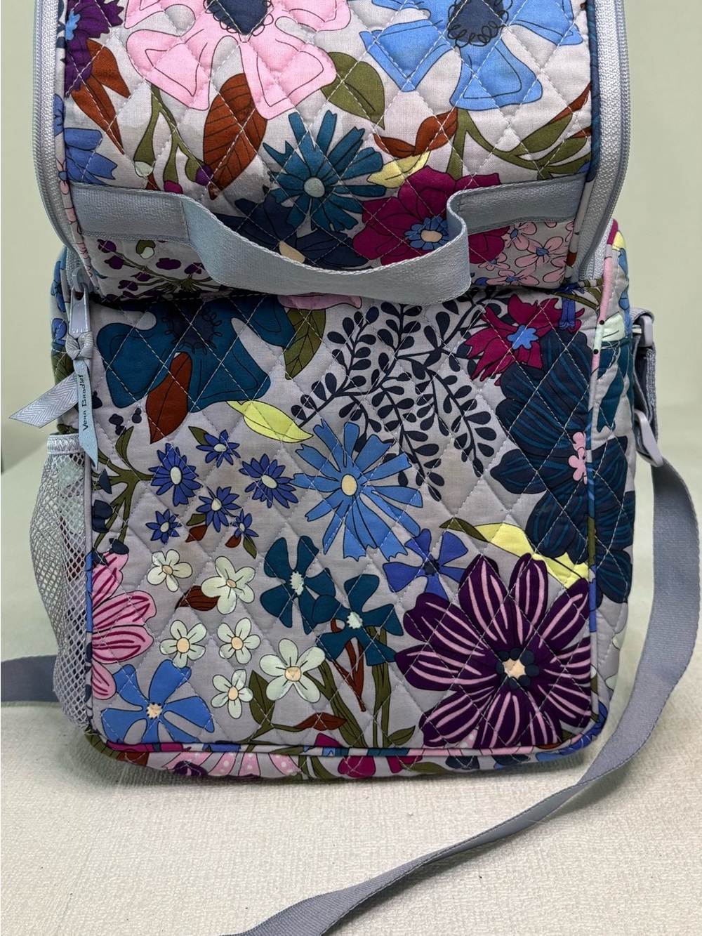 Vera Bradley Quilted Bengal Lily Lunch Box in Lavender, Pink, Blue - Picture 5 of 7